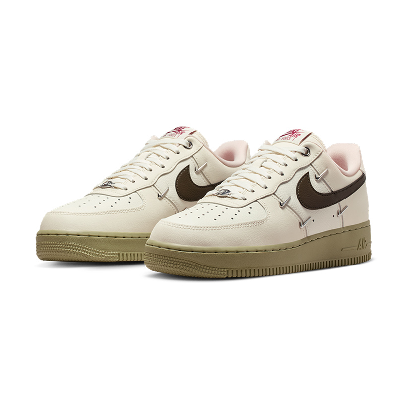 Order (W) Nike Air Force 1 ''07 LX Zapatillas IQ9802-022