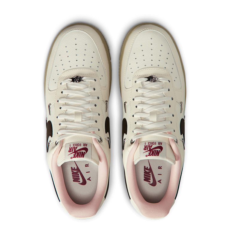 Details for (W) Nike Air Force 1 ''07 LX Zapatillas IQ9802-022