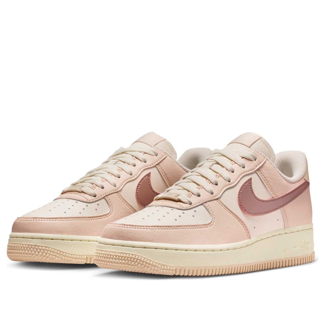 Shop (W) 耐克空军一号低帮'07 Next Nature 软珍珠粉粒粉 IM2507-001