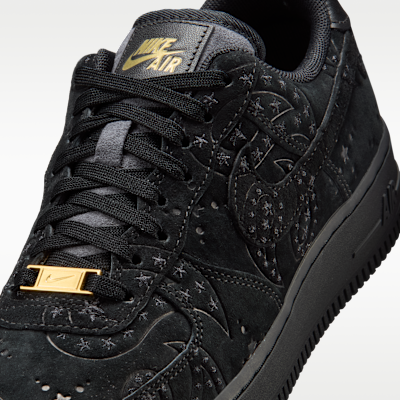 Sizing (W) 나이키 에어 포스 1 ''07 프리미엄+ 블랙/메탈릭 골드/블랙 IO1259-001