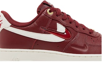 (W) Nike Air Force 1 '07 Premium 'Sejarah Logo - Merah Pasukan' DZ5616-600 Order (W) Nike Air Force 1 '07 Premium 'Sejarah Logo - Merah Pasukan' DZ5616-600