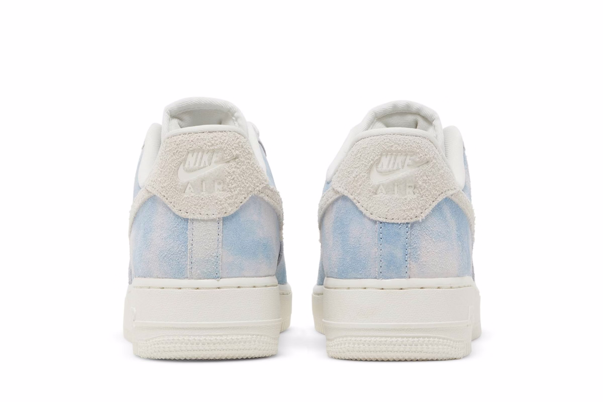 (Women) Nike Air Force 1 '07 SE 'Clouds' FD0883-400