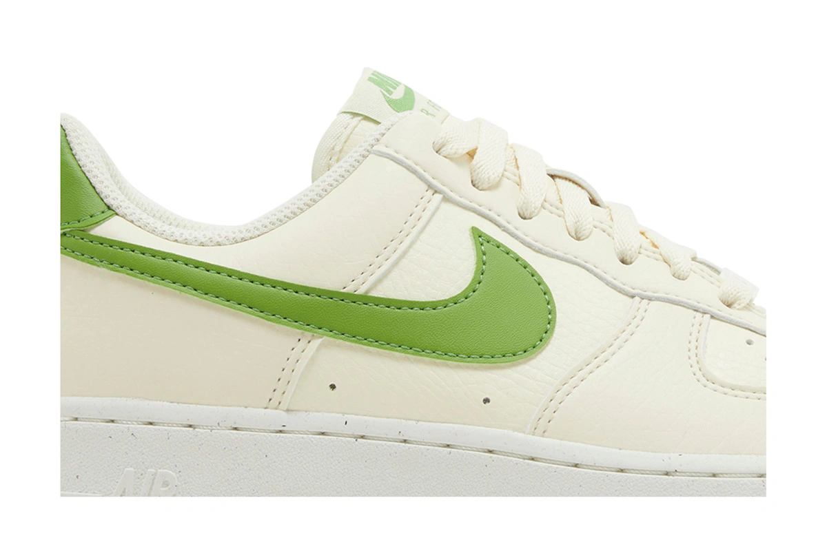 (Women) Nike Air Force 1 '07 SE 'Coconut Milk Chlorophyll' DV3808-102
