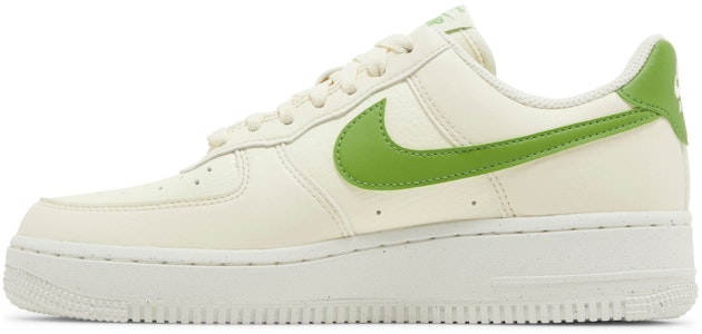 (W) Nike Air Force 1 '07 SE 'Coconut Milk Chlorophyll' Pria Wanita Uniseks DV3808-102 Lookbook (W) Nike Air Force 1 '07 SE 'Coconut Milk Chlorophyll' Pria Wanita Uniseks DV3808-102