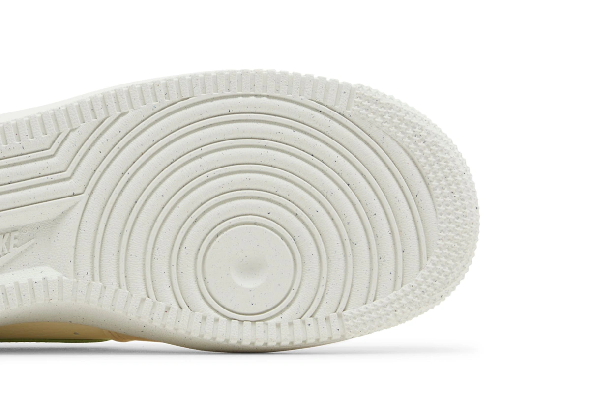 (Women) Nike Air Force 1 '07 SE 'Coconut Milk Chlorophyll' DV3808-102