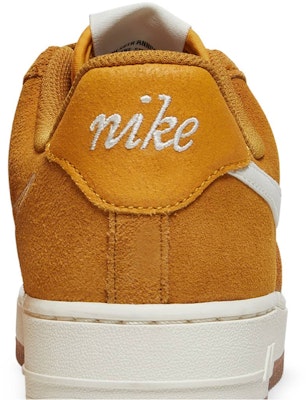 (W) Nike Air Force 1 '07 SE 'First Use Pack - University Gold Gum' Emas Universiti Gum DA8302-700 Sizing (W) Nike Air Force 1 '07 SE 'First Use Pack - University Gold Gum' Emas Universiti Gum DA8302-700