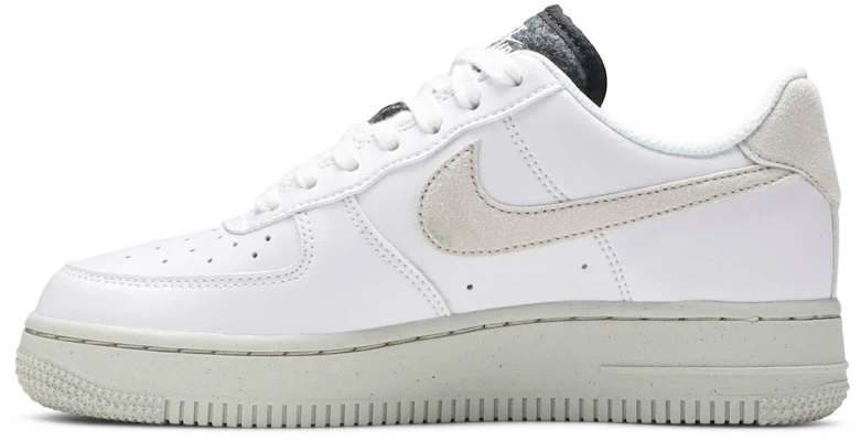 (女性)Nike 空軍 1 '07 SE '回收羊毛包 - 白黑' DA6682-100 Lookbook (女性)Nike 空軍 1 '07 SE '回收羊毛包 - 白黑' DA6682-100