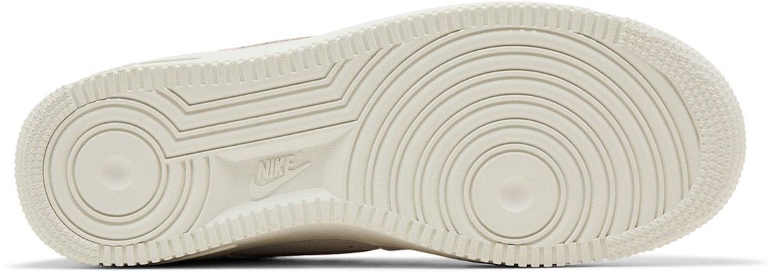 (W) 耐克空军1代 '07 SE ‘乳白色闪光麂皮’ HQ3499-100 Shop (W) 耐克空军1代 '07 SE ‘乳白色闪光麂皮’ HQ3499-100