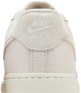 (W) Nike Air Force 1 '07 SE 'Sail Suede Brillante' HQ3499-100 Sizing (W) Nike Air Force 1 '07 SE 'Sail Suede Brillante' HQ3499-100