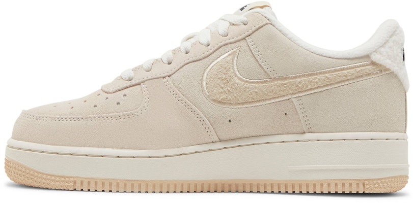 (W) Nike Air Force 1 '07 SE 'Sanddrift Sherpa' Wanita DQ7583-001 Lookbook (W) Nike Air Force 1 '07 SE 'Sanddrift Sherpa' Wanita DQ7583-001