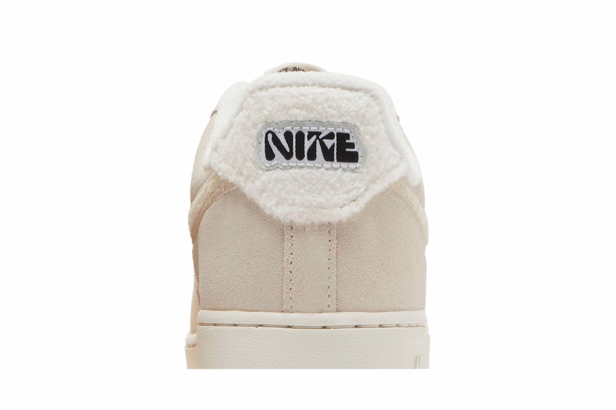 (Women) Nike Air Force 1 '07 SE 'Sanddrift Sherpa'