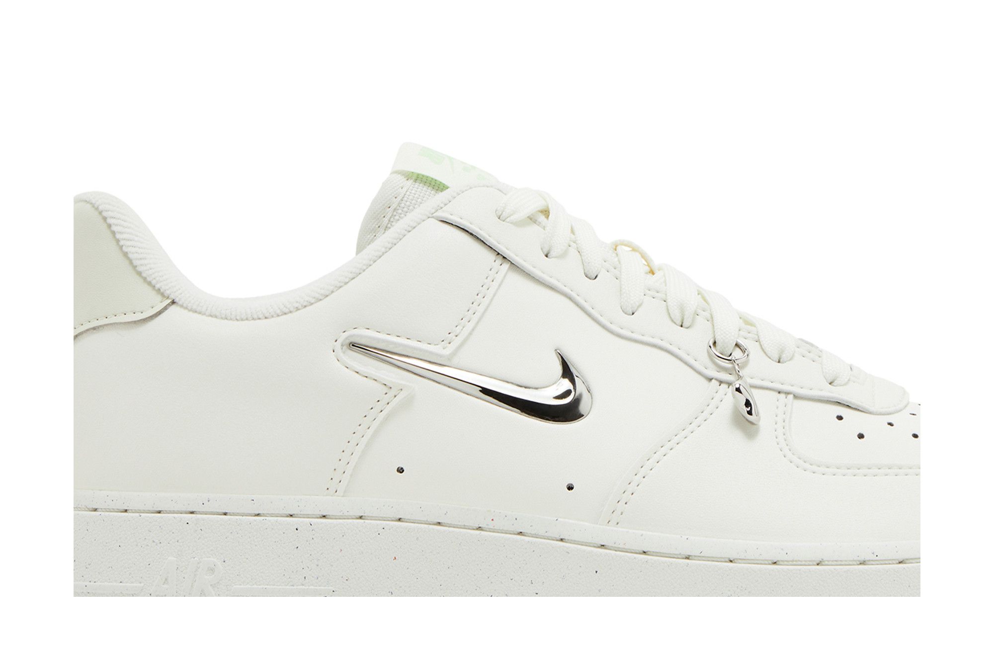 Order (W) 나이키 에어포스 1 '07 SE '세일 리퀴드 메탈' FN8540-100