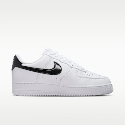 Lookbook (W) Nike Air Force 1 ''07 SE 白/金屬銀/黑 IV5102-101