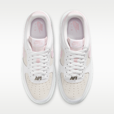 Shop (W) Nike Air Force 1 ''07 SE 白色/金屬銀/漂白丁香色 IV4721-100