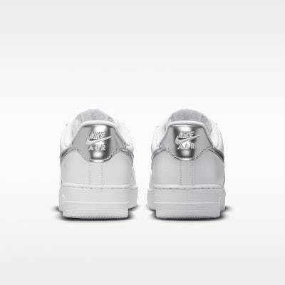 (W) Nike Air Force 1 ''07 SE 白色/金屬銀 IV5102-100 Details for (W) Nike Air Force 1 ''07 SE 白色/金屬銀 IV5102-100