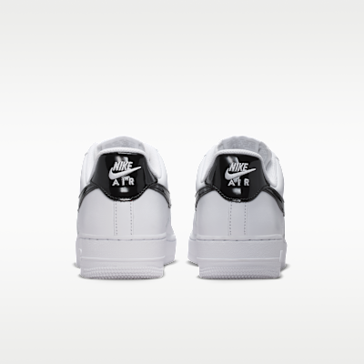 Details for (W) Nike Air Force 1 ''07 SE 白/金屬銀/黑 IV5102-101