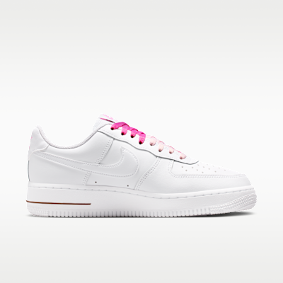 Lookbook (W) Nike Air Force 1 ''07 SE Putih/Merah Jambu/Perang Fauna/Putih IF0498-102