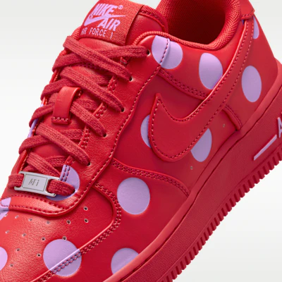 (W) Nike Air Force 1 ''07 Rouge Université/Magenta Clair/Rouge Université IR8647-600 Sizing (W) Nike Air Force 1 ''07 Rouge Université/Magenta Clair/Rouge Université IR8647-600