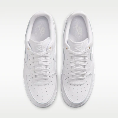 (W) Nike Air Force 1 ''07 白/金屬金/峰白/白 IO3124-100 Shop (W) Nike Air Force 1 ''07 白/金屬金/峰白/白 IO3124-100