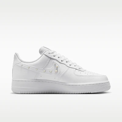 (Women) Nike Air Force 1 '07 White/Metallic Silver/Pure Platinum/White IU7557-100 Lookbook (Women) Nike Air Force 1 '07 White/Metallic Silver/Pure Platinum/White IU7557-100