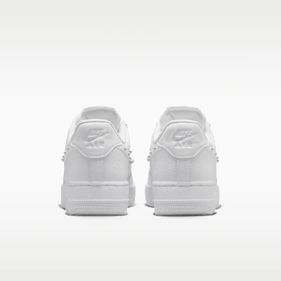(Women) Nike Air Force 1 '07 White/Metallic Silver/Pure Platinum/White IU7557-100 Details for (Women) Nike Air Force 1 '07 White/Metallic Silver/Pure Platinum/White IU7557-100