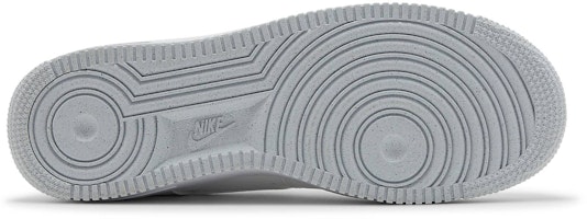 (W) Nike Air Force 1 'Move To Zero Triple White' Putih Bersih DC9486-101 Shop (W) Nike Air Force 1 'Move To Zero Triple White' Putih Bersih DC9486-101