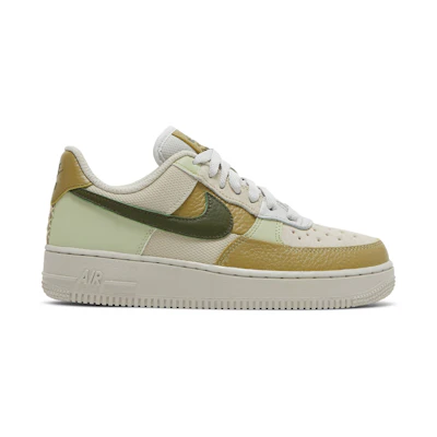 (W) Nike Air Force 1 'Rough Green'