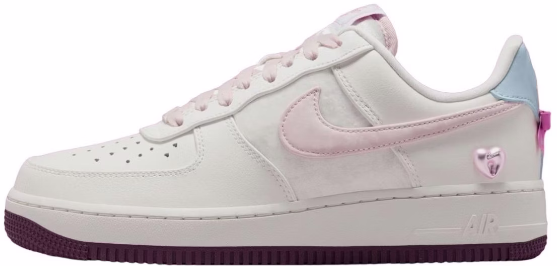 women-nike-air-force-1-valentine-s-day-2026-iq-4937-161