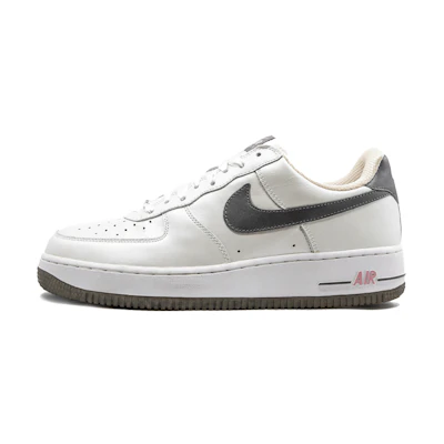 (W) Nike Air Force 1 'White'