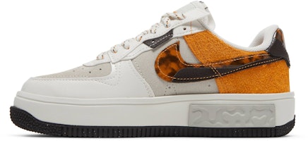 (W) ナイキ エアフォース1 フォンタンカ "べっ甲" DR0151-001 Lookbook (W) ナイキ エアフォース1 フォンタンカ "べっ甲" DR0151-001