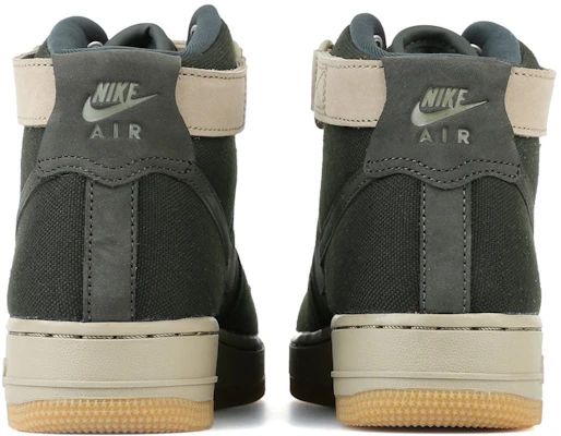 (W) Nike Air Force 1 Hi Utility Khaki/Khaki ‘Light Bone’ Pria Sneaker AJ2775-200 Shop (W) Nike Air Force 1 Hi Utility Khaki/Khaki ‘Light Bone’ Pria Sneaker AJ2775-200