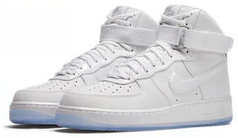 (W) 나이키 에어 포스 1 하이 프리미엄 '화이트 아이스 블루' 654440-105 Lookbook (W) 나이키 에어 포스 1 하이 프리미엄 '화이트 아이스 블루' 654440-105