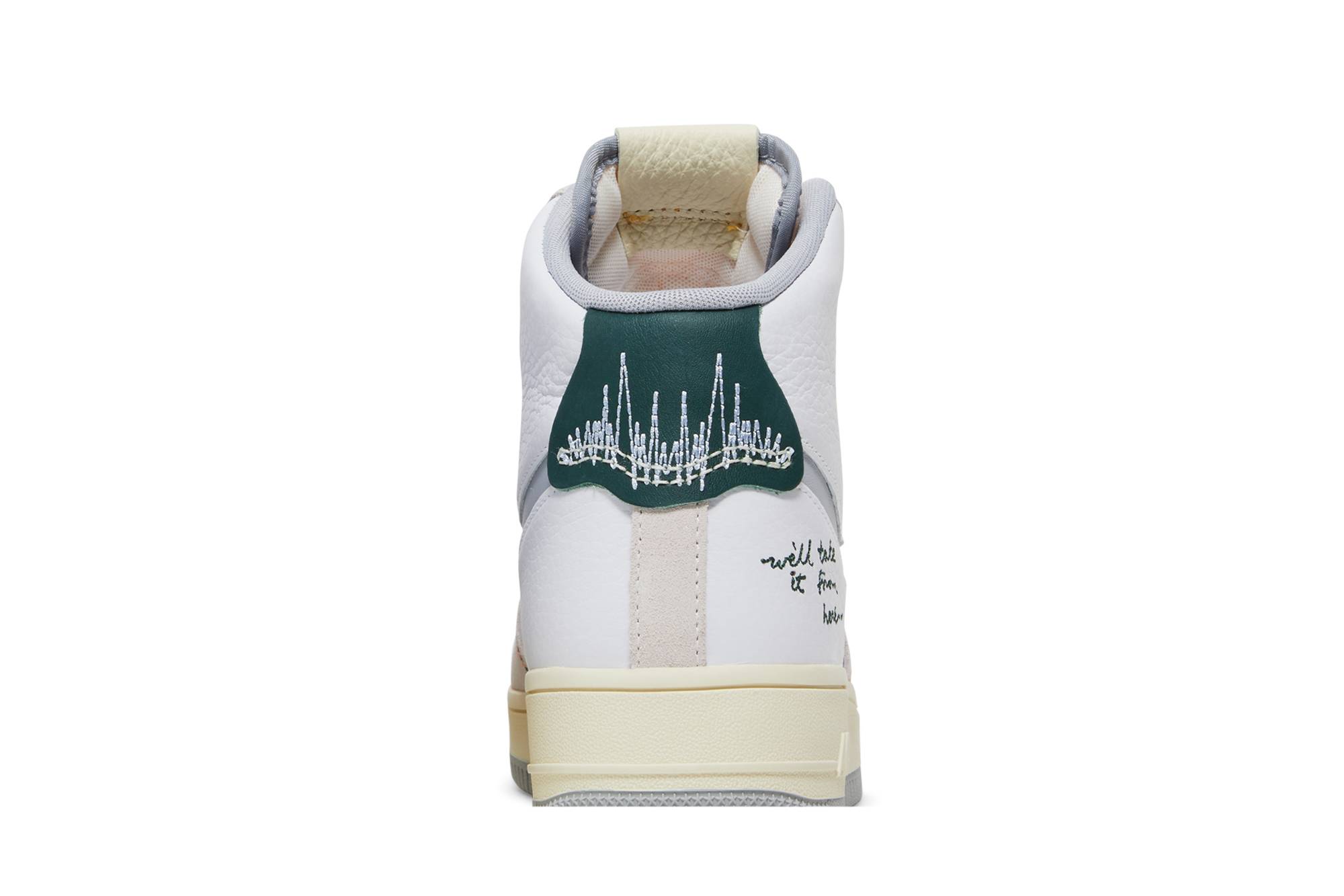 Sizing (W) 나이키 에어 포스 1 하이 스컬프 "우리가 이어갈게" DV2187-100