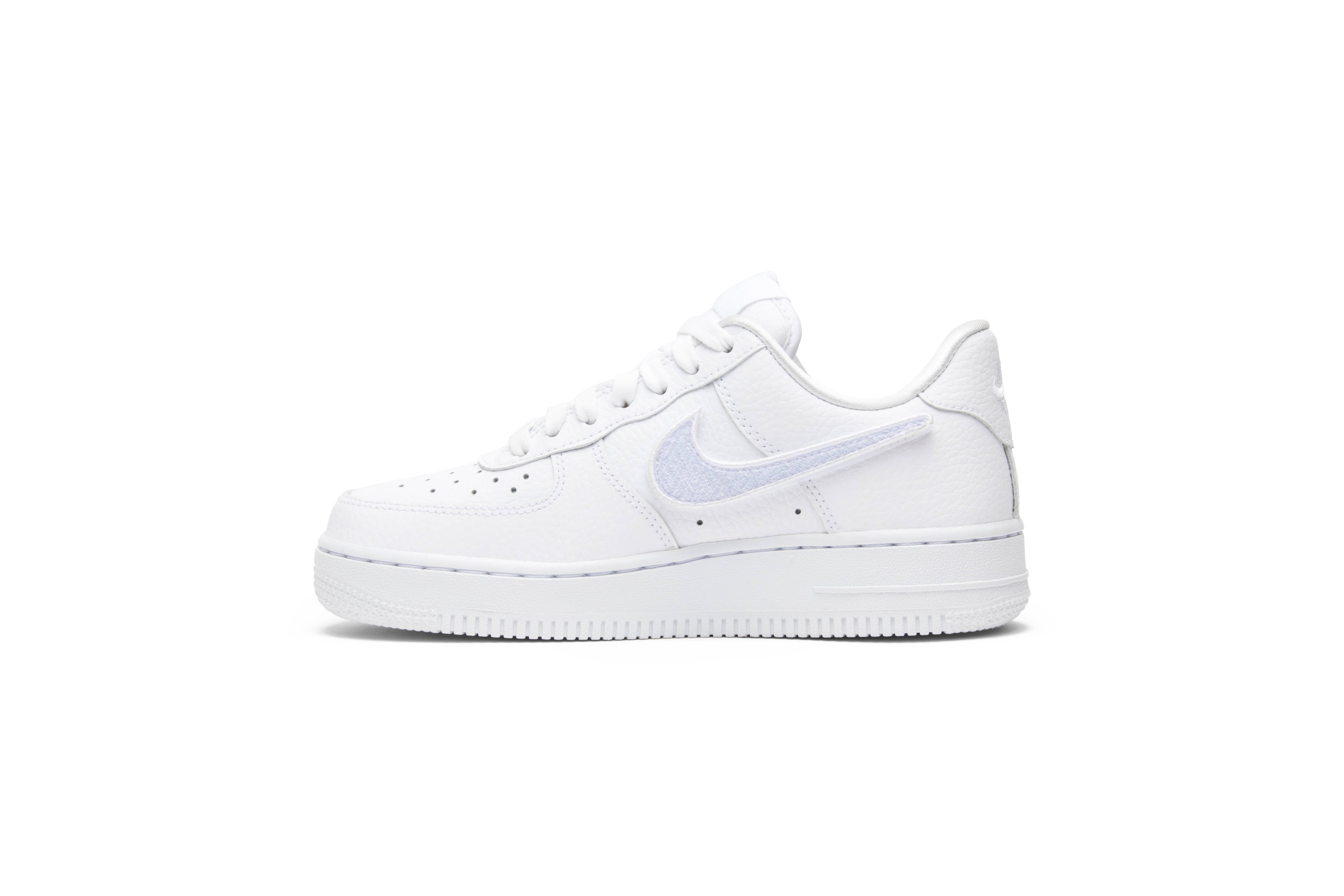 Lookbook (W) ナイキ エアフォース1 ロー ’100 AQ3621-111