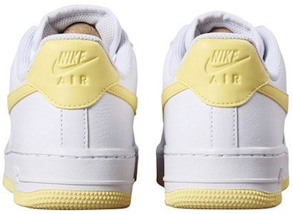 Nike Air Force 1 Low 07 輕便 低筒 板鞋 女款 白黃 Shop Nike Air Force 1 Low 07 輕便 低筒 板鞋 女款 白黃