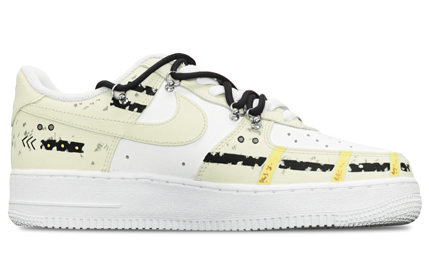 Lookbook 【定制球鞋】Nike Air Force 1 Low ‘07 戰損機能風 賽博朋客 椰奶 解構 防滑 低幫 板鞋 女款 米白