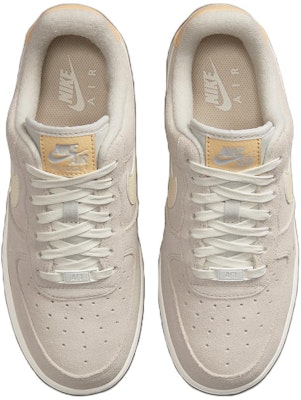 (女士)Nike Air Force 1 Low '07 'Light Bone' DZ4863-001 Shop (女士)Nike Air Force 1 Low '07 'Light Bone' DZ4863-001