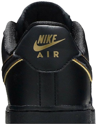 (W) 耐克空军一号低帮'07必备款'黑金勾' AO2132-005 Sizing (W) 耐克空军一号低帮'07必备款'黑金勾' AO2132-005