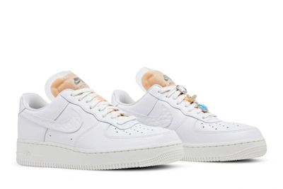 (Women) Nike Air Force 1 Low '07 LX 'Bling' CZ8101-100
