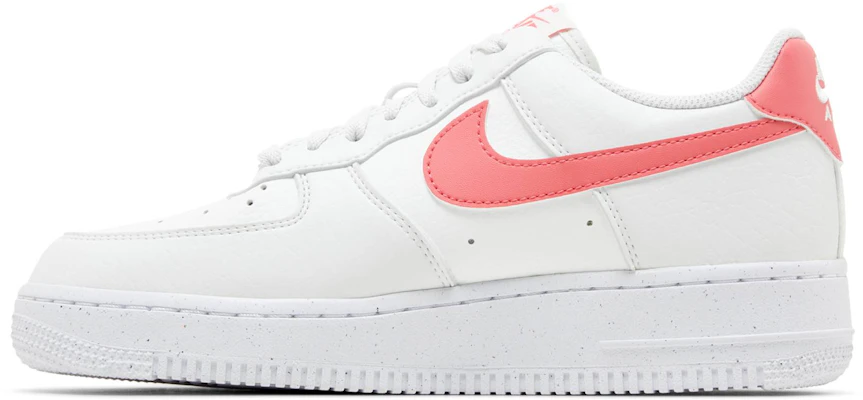(W) Nike Air Force 1 Low '07 Next Nature 'Blanco Summit y Coral Marino' DV3808-100 Lookbook (W) Nike Air Force 1 Low '07 Next Nature 'Blanco Summit y Coral Marino' DV3808-100