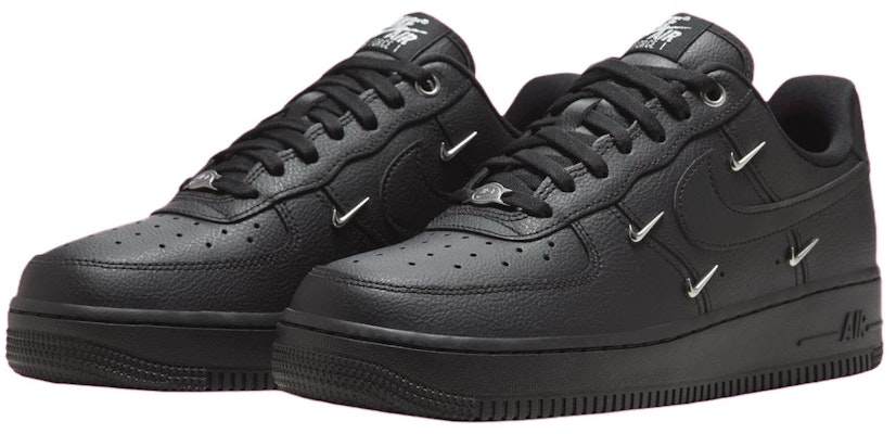 Nike Air Force 1 Low WMNS 時尚百搭 防滑耐磨 低筒 板鞋 女款 黑色 Lookbook Nike Air Force 1 Low WMNS 時尚百搭 防滑耐磨 低筒 板鞋 女款 黑色