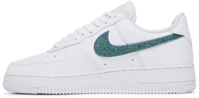 (W) 나이키 에어포스 1 로우 '글리터 스우시 셀러리' DH4407-100 Lookbook (W) 나이키 에어포스 1 로우 '글리터 스우시 셀러리' DH4407-100