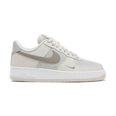 (W) Nike Air Force 1 Low 'Light Orewood'
