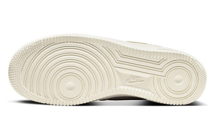 Details for (W) Nike Air Force 1 Low 'Bronce Rojo Metálico' DD8959-109