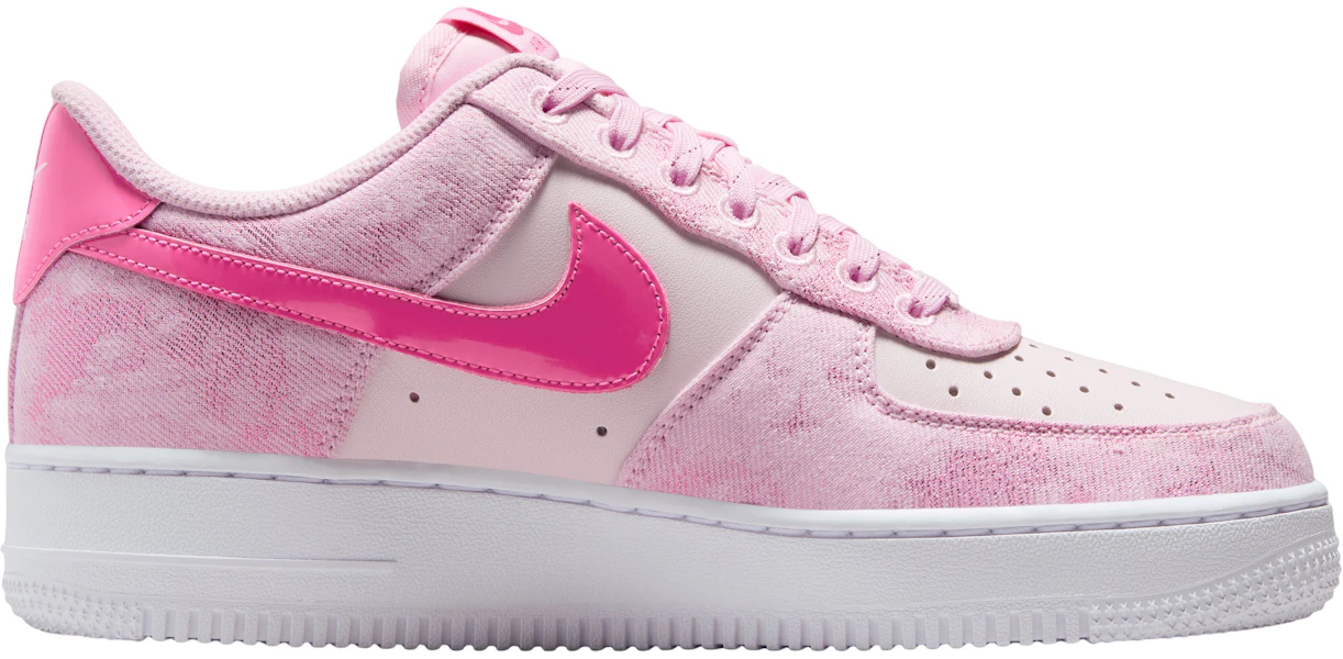 (W) Nike Air Force 1 Low ''Rosa Denim'' IR1974-663 Lookbook (W) Nike Air Force 1 Low ''Rosa Denim'' IR1974-663