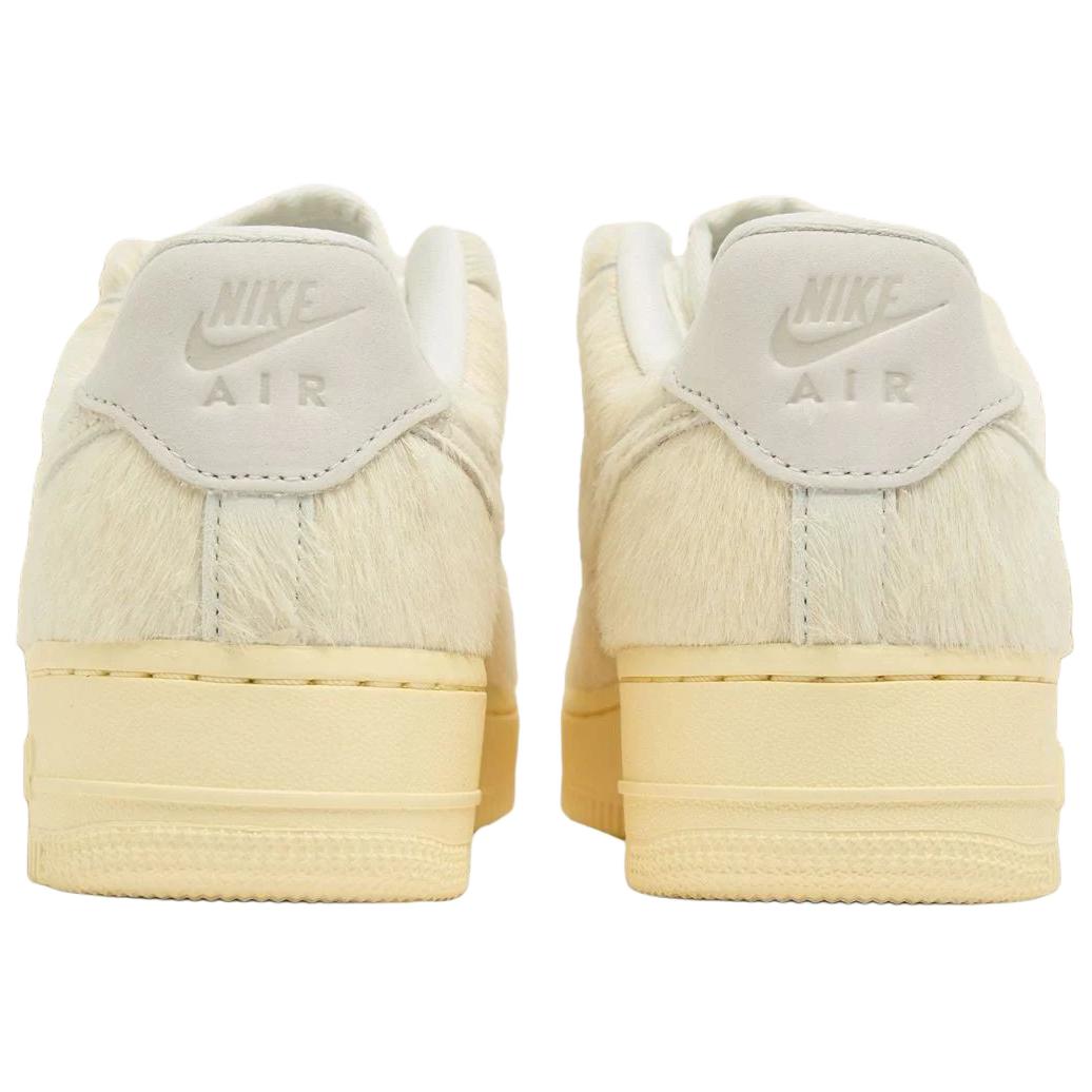 Lookbook (W) 耐克空军一号低帮 '马毛' II7398-100