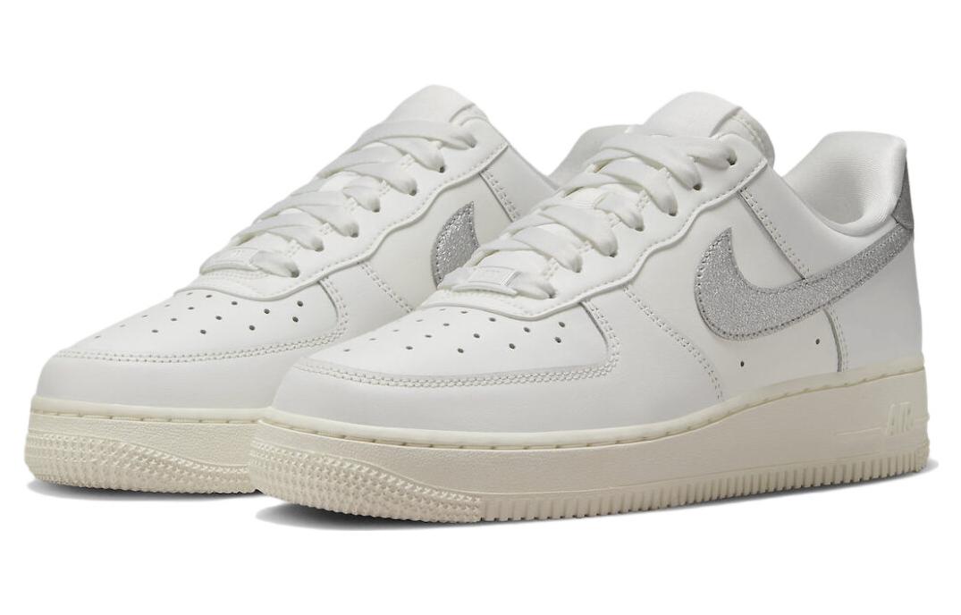 Lookbook (W) Nike Air Force 1 Low 'Swoosh Plateado' DQ7569-100