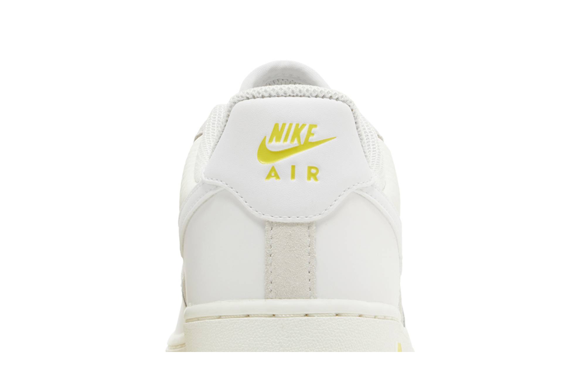 (W) Nike Air Force 1 Low ‘UV Reactive’ FQ0709-100