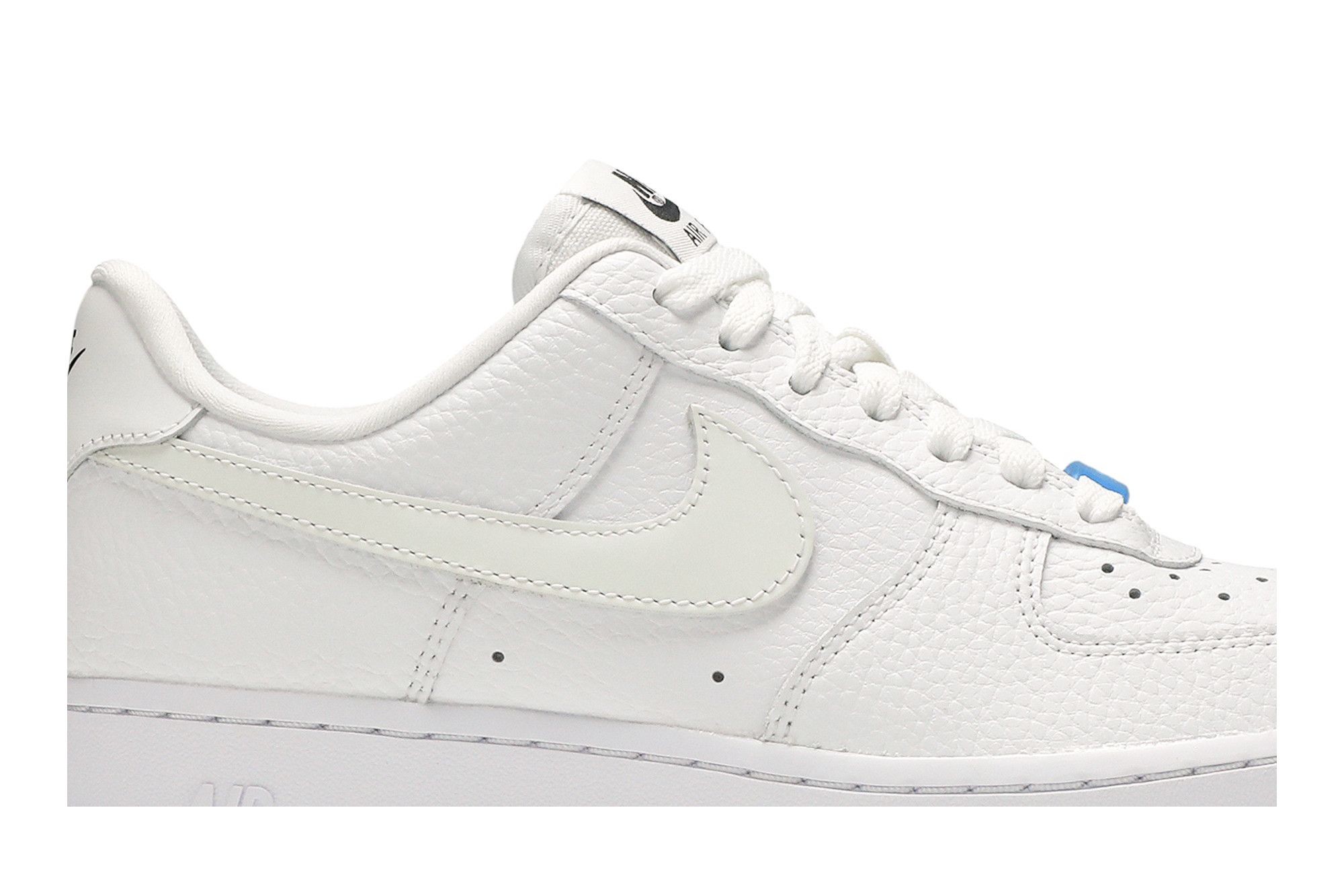 Shop (W) 나이키 에어포스 1 로우 'UV 스우시' (41 characters) DA8301-101