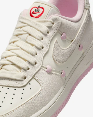 (女款)Nike Air Force 1 '07 LX HV5992-111 1